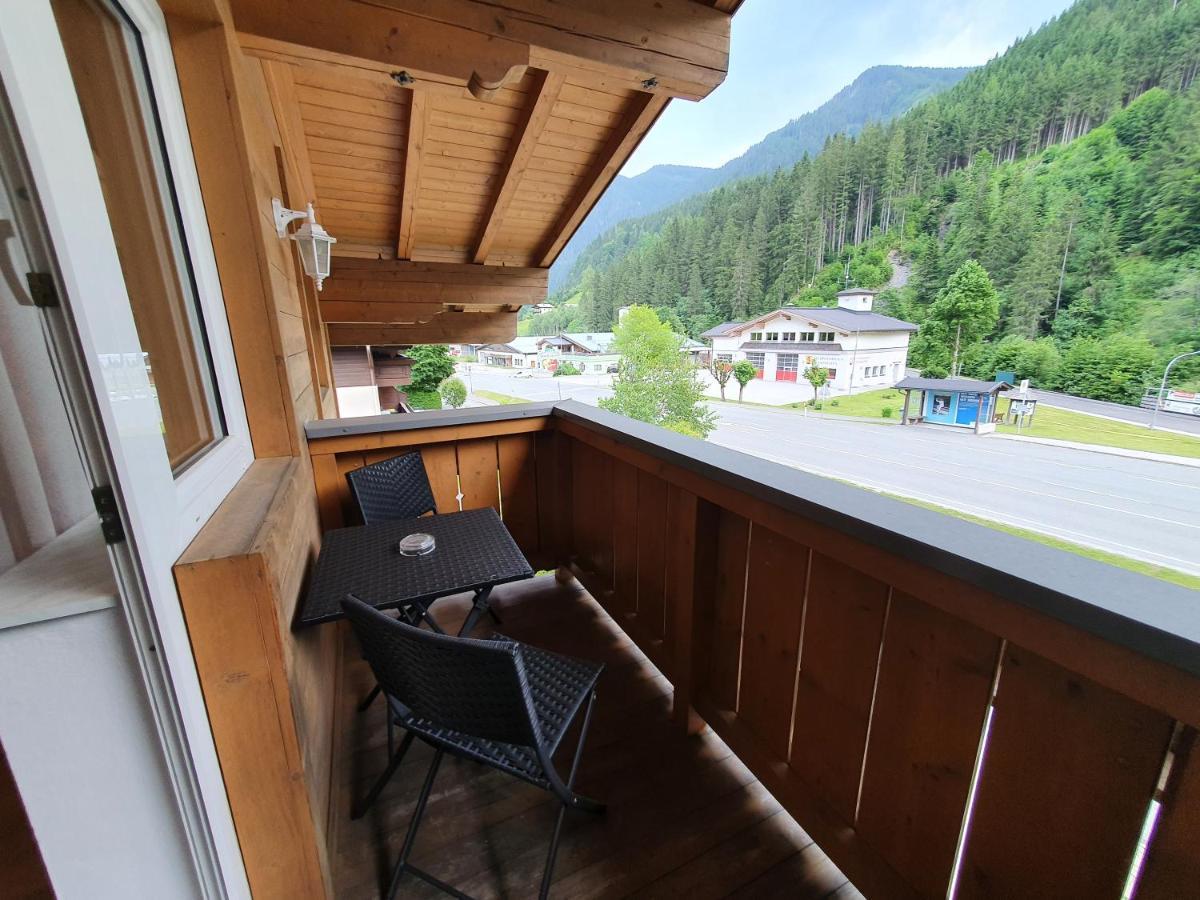 Glemmy Appartements Viehhofen Exterior foto